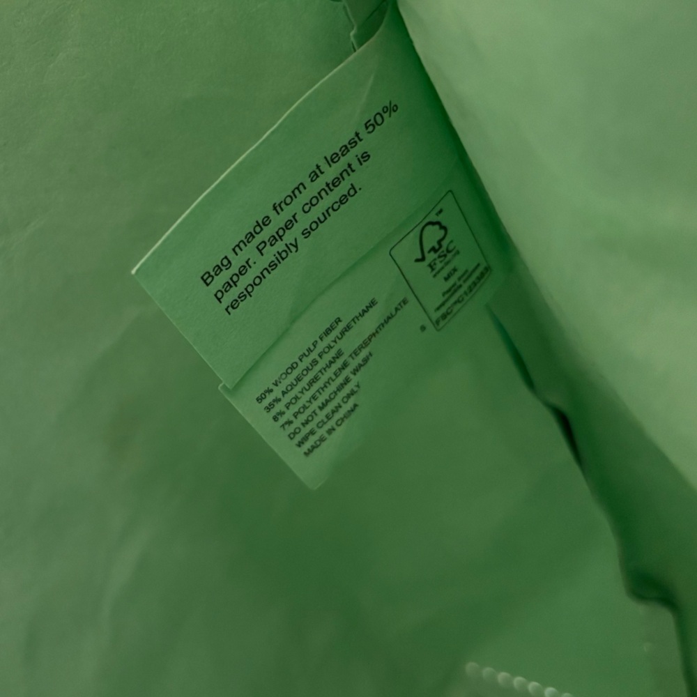 Clinique metallic green y2k tote bag - Picture 4 of 7